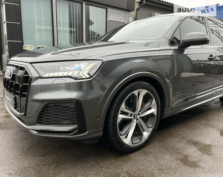 Сірий Ауді SQ7, об'ємом двигуна 4 л та пробігом 53 тис. км за 117000 $, фото 8 на Automoto.ua