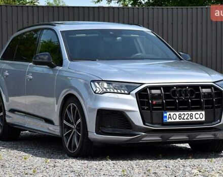Серый Ауди SQ7, объемом двигателя 4 л и пробегом 87 тыс. км за 66000 $, фото 6 на Automoto.ua
