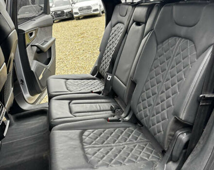 Серый Ауди SQ7, объемом двигателя 4 л и пробегом 78 тыс. км за 42000 $, фото 24 на Automoto.ua