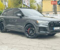 Серый Ауди SQ7, объемом двигателя 4 л и пробегом 111 тыс. км за 64000 $, фото 2 на Automoto.ua