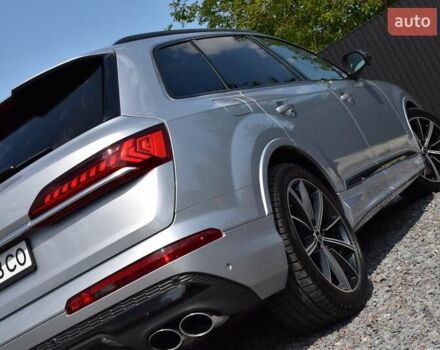 Серый Ауди SQ7, объемом двигателя 4 л и пробегом 87 тыс. км за 66000 $, фото 25 на Automoto.ua