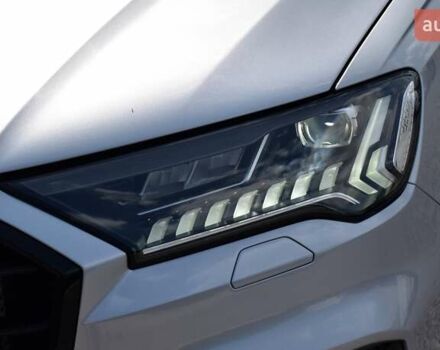 Сірий Ауді SQ7, об'ємом двигуна 4 л та пробігом 87 тис. км за 65000 $, фото 15 на Automoto.ua