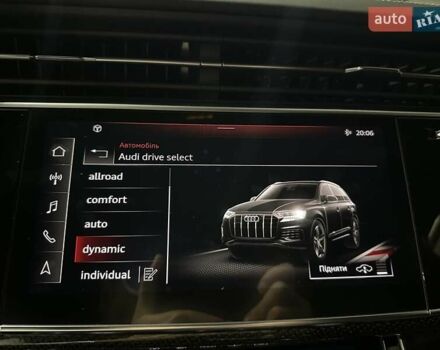Ауди SQ7 2020 в Киеве на Automoto.ua Серый Ауди SQ7, объемом двигателя 4 л и пробегом 90 тыс. км за 68700 $, фото 53 на Automoto.ua