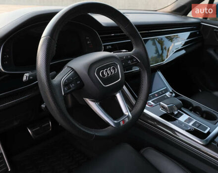 Сірий Ауді SQ7, об'ємом двигуна 4 л та пробігом 89 тис. км за 68000 $, фото 15 на Automoto.ua
