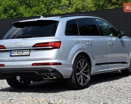 Сірий Ауді SQ7, об'ємом двигуна 4 л та пробігом 87 тис. км за 65000 $, фото 12 на Automoto.ua