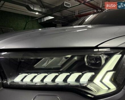 Ауди SQ7 2020 в Киеве на Automoto.ua Серый Ауди SQ7, объемом двигателя 4 л и пробегом 90 тыс. км за 68700 $, фото 15 на Automoto.ua