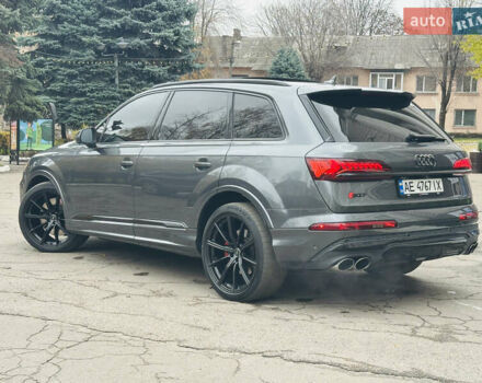 Серый Ауди SQ7, объемом двигателя 4 л и пробегом 111 тыс. км за 64000 $, фото 5 на Automoto.ua