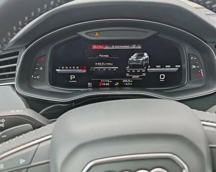 Сірий Ауді SQ7, об'ємом двигуна 4 л та пробігом 72 тис. км за 68000 $, фото 15 на Automoto.ua