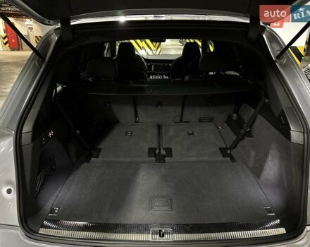 Ауди SQ7 2020 в Киеве на Automoto.ua Серый Ауди SQ7, объемом двигателя 4 л и пробегом 90 тыс. км за 68700 $, фото 91 на Automoto.ua