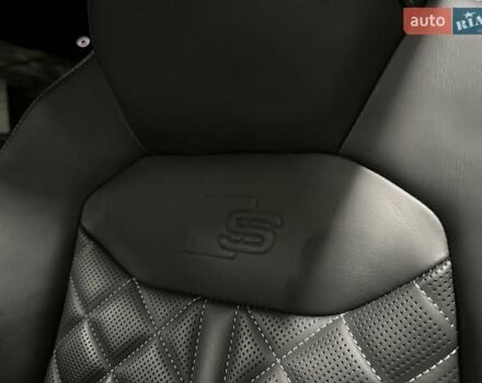 Ауди SQ7 2020 в Киеве на Automoto.ua Серый Ауди SQ7, объемом двигателя 4 л и пробегом 90 тыс. км за 68700 $, фото 35 на Automoto.ua