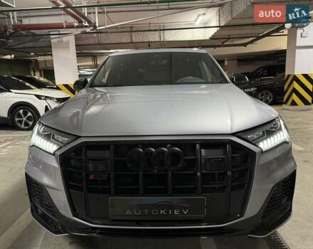 Ауди SQ7 2020 в Киеве на Automoto.ua Серый Ауди SQ7, объемом двигателя 4 л и пробегом 90 тыс. км за 68700 $, фото 4 на Automoto.ua