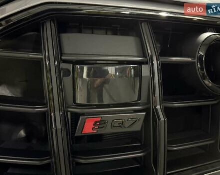 Ауди SQ7 2020 в Киеве на Automoto.ua Серый Ауди SQ7, объемом двигателя 4 л и пробегом 90 тыс. км за 68700 $, фото 18 на Automoto.ua