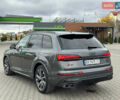 Сірий Ауді SQ7, об'ємом двигуна 4 л та пробігом 113 тис. км за 71900 $, фото 5 на Automoto.ua