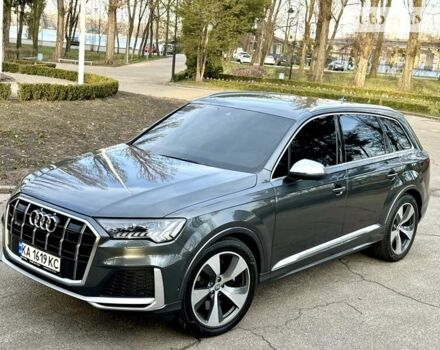 Сірий Ауді SQ7, об'ємом двигуна 4 л та пробігом 99 тис. км за 84500 $, фото 4 на Automoto.ua