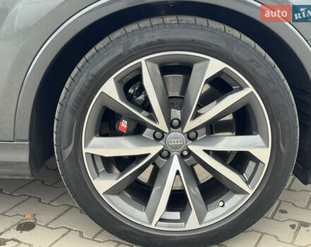Сірий Ауді SQ7, об'ємом двигуна 4 л та пробігом 113 тис. км за 71900 $, фото 20 на Automoto.ua