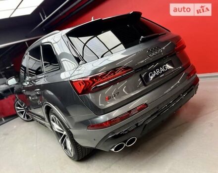 Сірий Ауді SQ7, об'ємом двигуна 4 л та пробігом 69 тис. км за 84700 $, фото 30 на Automoto.ua