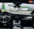 Сірий Ауді SQ7, об'ємом двигуна 4 л та пробігом 113 тис. км за 71900 $, фото 36 на Automoto.ua