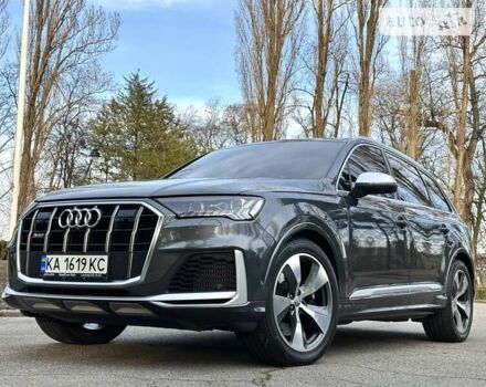 Сірий Ауді SQ7, об'ємом двигуна 4 л та пробігом 99 тис. км за 84500 $, фото 8 на Automoto.ua