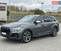 Сірий Ауді SQ7, об'ємом двигуна 4 л та пробігом 113 тис. км за 71900 $, фото 2 на Automoto.ua
