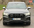 Серый Ауди SQ7, объемом двигателя 4 л и пробегом 114 тыс. км за 64900 $, фото 1 на Automoto.ua
