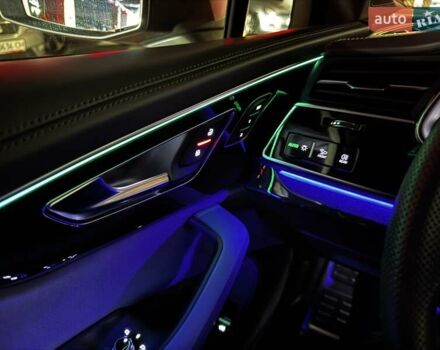 Серый Ауди SQ7, объемом двигателя 4 л и пробегом 65 тыс. км за 89900 $, фото 85 на Automoto.ua