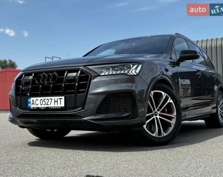 Серый Ауди SQ7, объемом двигателя 4 л и пробегом 65 тыс. км за 89900 $, фото 3 на Automoto.ua