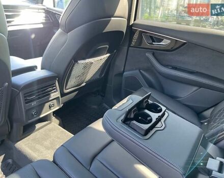 Серый Ауди SQ7, объемом двигателя 4 л и пробегом 45 тыс. км за 96500 $, фото 72 на Automoto.ua