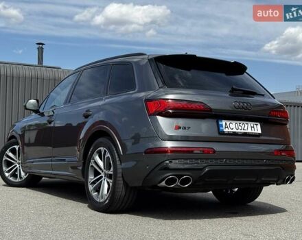 Серый Ауди SQ7, объемом двигателя 4 л и пробегом 65 тыс. км за 89900 $, фото 24 на Automoto.ua