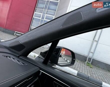 Серый Ауди SQ7, объемом двигателя 4 л и пробегом 65 тыс. км за 92700 $, фото 47 на Automoto.ua