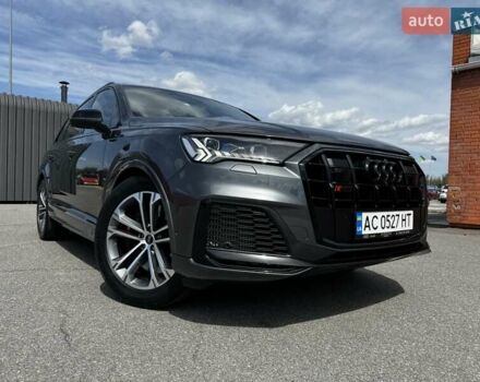 Серый Ауди SQ7, объемом двигателя 4 л и пробегом 65 тыс. км за 89900 $, фото 31 на Automoto.ua