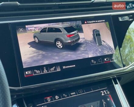 Серый Ауди SQ7, объемом двигателя 4 л и пробегом 45 тыс. км за 96500 $, фото 64 на Automoto.ua