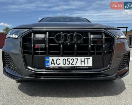 Серый Ауди SQ7, объемом двигателя 4 л и пробегом 65 тыс. км за 89900 $, фото 51 на Automoto.ua