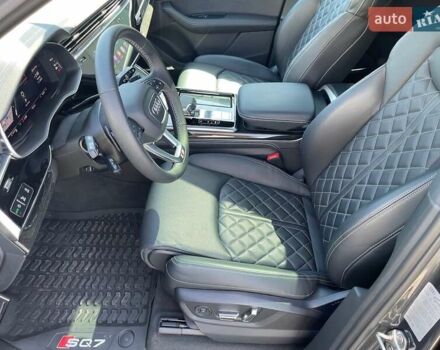 Серый Ауди SQ7, объемом двигателя 4 л и пробегом 45 тыс. км за 96500 $, фото 33 на Automoto.ua