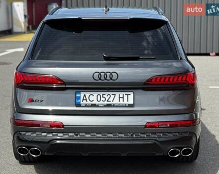 Серый Ауди SQ7, объемом двигателя 4 л и пробегом 65 тыс. км за 89900 $, фото 23 на Automoto.ua
