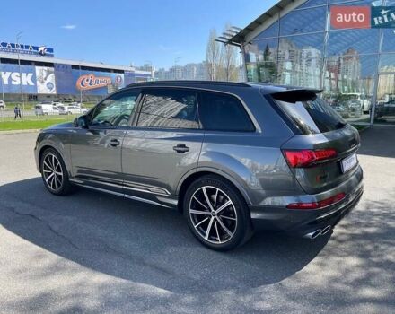Серый Ауди SQ7, объемом двигателя 4 л и пробегом 45 тыс. км за 96500 $, фото 24 на Automoto.ua