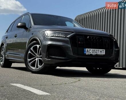 Серый Ауди SQ7, объемом двигателя 4 л и пробегом 65 тыс. км за 89900 $, фото 44 на Automoto.ua