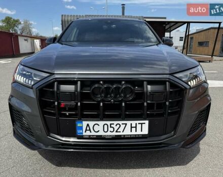 Серый Ауди SQ7, объемом двигателя 4 л и пробегом 65 тыс. км за 89900 $, фото 2 на Automoto.ua