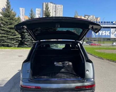 Серый Ауди SQ7, объемом двигателя 4 л и пробегом 45 тыс. км за 96500 $, фото 20 на Automoto.ua