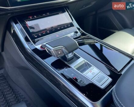 Серый Ауди SQ7, объемом двигателя 4 л и пробегом 45 тыс. км за 96500 $, фото 46 на Automoto.ua