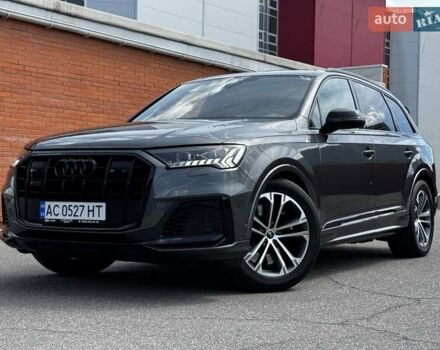 Серый Ауди SQ7, объемом двигателя 4 л и пробегом 65 тыс. км за 92700 $, фото 13 на Automoto.ua