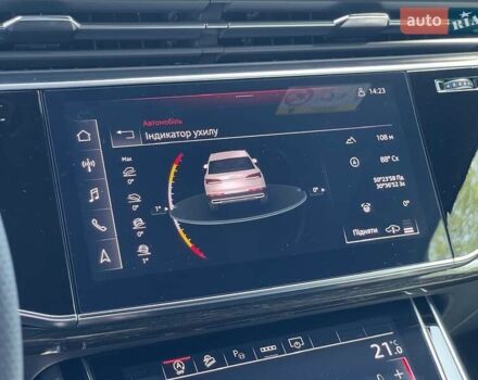 Серый Ауди SQ7, объемом двигателя 4 л и пробегом 45 тыс. км за 96500 $, фото 52 на Automoto.ua