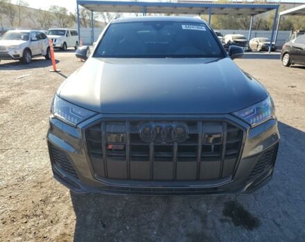Сірий Ауді SQ7, об'ємом двигуна 4 л та пробігом 27 тис. км за 53000 $, фото 1 на Automoto.ua