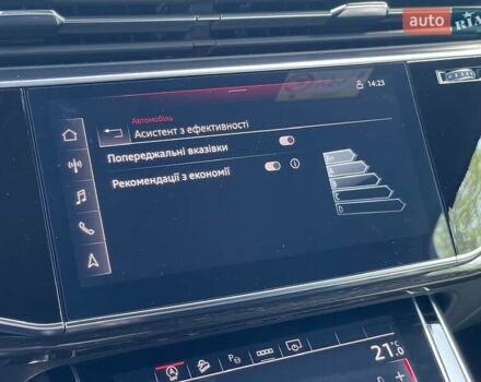 Серый Ауди SQ7, объемом двигателя 4 л и пробегом 45 тыс. км за 96500 $, фото 53 на Automoto.ua