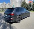 Серый Ауди SQ7, объемом двигателя 4 л и пробегом 45 тыс. км за 96500 $, фото 16 на Automoto.ua