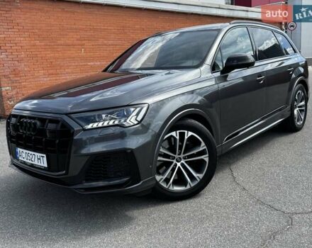 Серый Ауди SQ7, объемом двигателя 4 л и пробегом 65 тыс. км за 89900 $, фото 15 на Automoto.ua