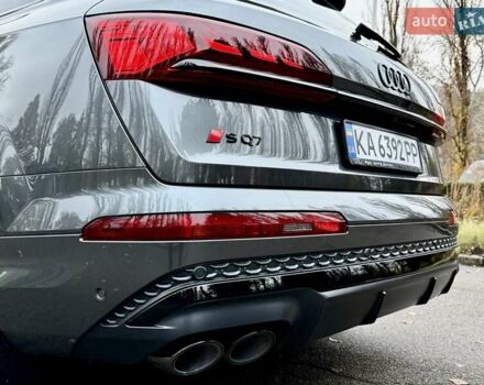 Серый Ауди SQ7, объемом двигателя 4 л и пробегом 24 тыс. км за 112950 $, фото 42 на Automoto.ua