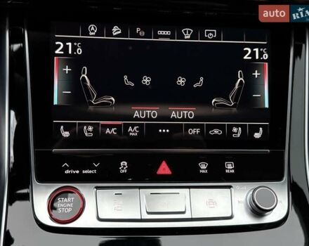 Серый Ауди SQ7, объемом двигателя 4 л и пробегом 24 тыс. км за 112950 $, фото 112 на Automoto.ua