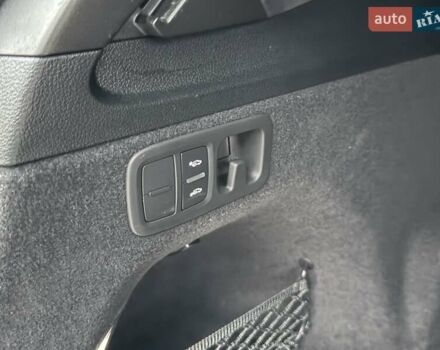 Серый Ауди SQ7, объемом двигателя 4 л и пробегом 24 тыс. км за 112950 $, фото 81 на Automoto.ua