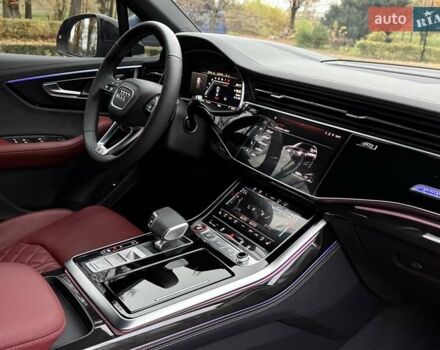 Серый Ауди SQ7, объемом двигателя 4 л и пробегом 24 тыс. км за 112950 $, фото 104 на Automoto.ua
