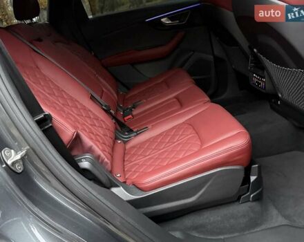 Серый Ауди SQ7, объемом двигателя 4 л и пробегом 24 тыс. км за 112950 $, фото 89 на Automoto.ua
